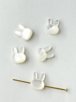 シェルビーズ-横穴ウサギ小(シロチョウガイ)【約8×10mm/1個】[メール便可]まとめ買い10%OFF #2109 En: Shell Beads -White MOP 貝殻