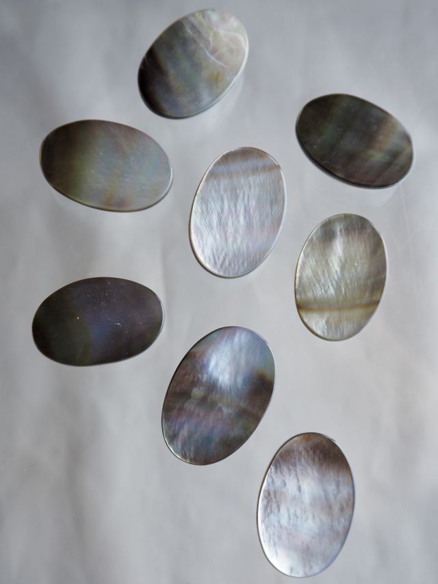 シェルパール淡水パール盛り氷柱 クリスタルキラキラヘアゴム　50708-4 シェルパール淡水パール盛り氷柱 クリスタルキラキラヘアゴム 50708-4