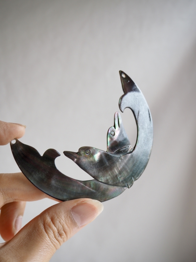 シェルパーツ-イルカ(クロチョウガイ)【約55×80mm/1個】[メール