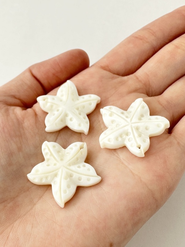 シェルビーズ-ヒトデ(淡水真珠貝)【約25mm/1個】[メール便可