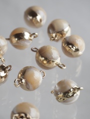 つなぎシェルパーツ-タカセガイボール【約10×18mm/1個】[メール便可]まとめ買い10%OFF #1163 En:Shell beads Trocus 貝殻