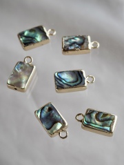 シェルチャーム-長方形(パウアアバロン)【約9×15mm/1個】[メール便可]まとめ買い10%OFF #1113 En:Shell parts -Haliotis iris 貝殻