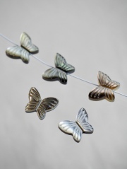 シェルビーズ-バタフライ 小 縦穴(クロチョウガイ)【約8×10mm/1個】[メール便可]まとめ買い10%OFF #1141 En:Shell Beads -Black MOP 貝殻