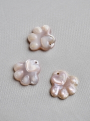 シェルビーズ-肉球(淡水真珠貝ピンク)【約12×13mm/1個】[メール便可] まとめ買い10%OFF  #1161 En: Shell Beads -Freshwater pearl MOP 貝殻