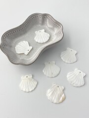 シェルプレートビーズ-シェルカット（淡水真珠貝）【約23×22ｍm/1枚】[メール便可]まとめ買い10%OFF #244 貝殻
