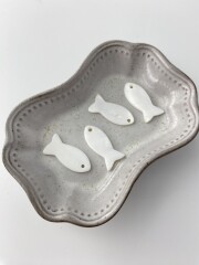 シェルプレートビーズ-フィッシュカット（淡水真珠貝）【約22×10ｍm】[メール便可] #248 En: Shell accessory,shell, fish pearl 貝殻