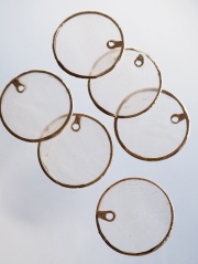 ゴールドエッジ ラウンド -カピス ナチュラル-【約25mm/1個】[メール便可]まとめ買い10%OFF #343 貝殻