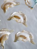 シェルパーツ-イルカ(夜光貝)【約24×31mm/1個】[メール便可]まとめ買い10%OFF #1263 En: Shell parts -green turbo snail-