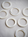 シェルパーツ-フープ(シロチョウガイ)【約20mm/1個】[メール便可]まとめ買い10%OFF #1250 En: Shell Beads -White MOP