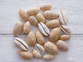 ヤナギシボリダカラ【約2～3ｃｍ/50ｇ】[メール便可-8袋まで]  En: Cypraea Isabella(Size:2-3cm, per 50g) 貝殻