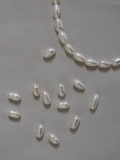 淡水パール -ライス中-両穴（通し穴）【約3.0×6.0mm】#507[メール便可]