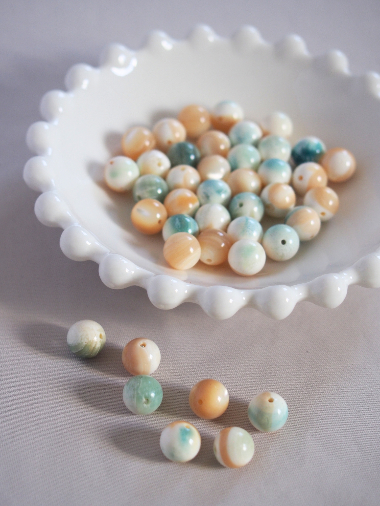 夜光貝ビーズ【約8mm】 [メール便可] #121 En:Shell Beads -green turbo snail- (size:8mm)