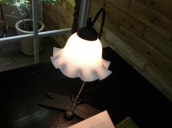 【SOLD　OUT】　アンティーク　トンボのスタンドライト　アールヌーボー