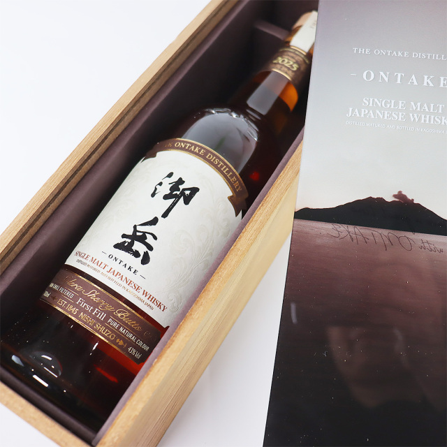ONTAKE シングルモルトウイスキー 700ml 2025年ボトリング 御岳 SINGLE MALT 2025 700ml（ONTAKE 2025） 日本酒・焼酎の通販