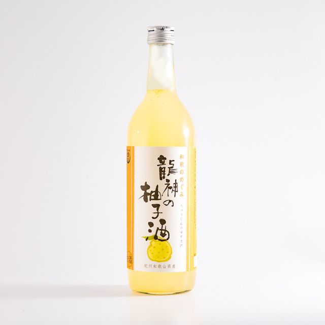 和歌のめぐみ 竜神の柚子酒 720ml ｜ 世界一統