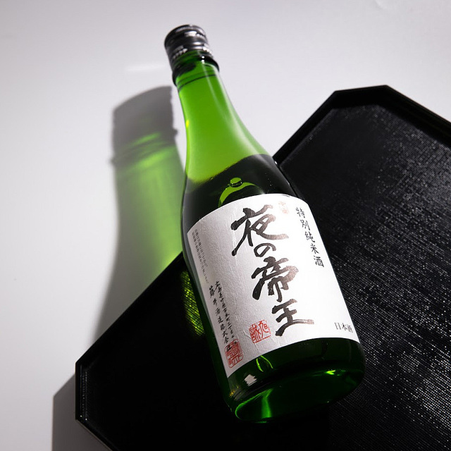 夜の帝王 特別純米 720ml ｜ 藤井酒造