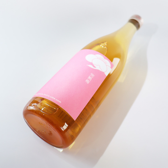 鶴梅 完熟 720ml ｜ 平和酒造