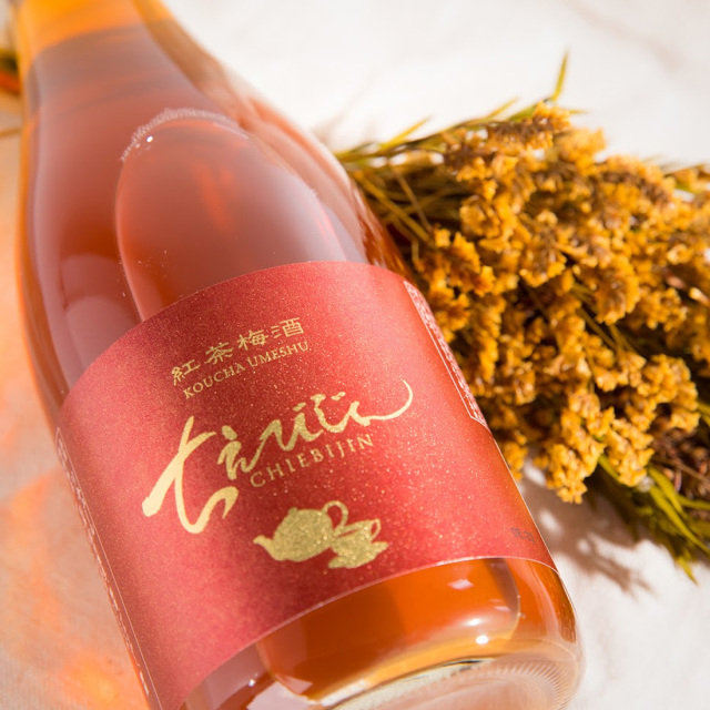 ちえびじん 紅茶梅酒 720ml | 中野酒造