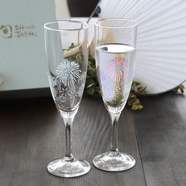 四季花手書きワイングラス陶器製です 真冬のワインに 手描き花柄ワイングラス | しゃらら堂