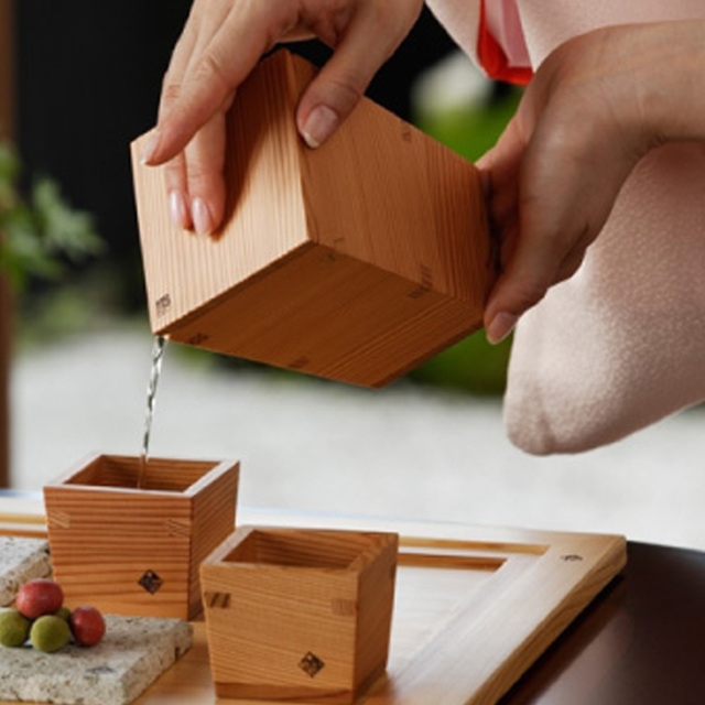 日光杉  徳利  木製