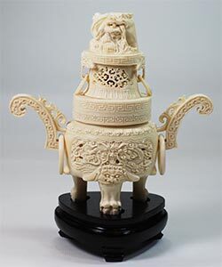 本象牙彫刻美術品 香炉（宝） 高さ15cm 縁起の良いはんこをお届け 