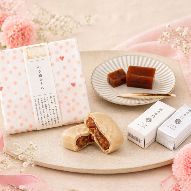 母の日にやさしい甘さの贈り物3点セット（かや織ふきん・柿もなか・干し柿ようかん）