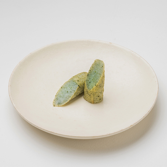 揚げかまぼこ（よもぎ）