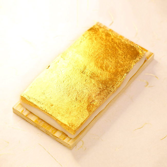 金箔鱧板かまぼこ