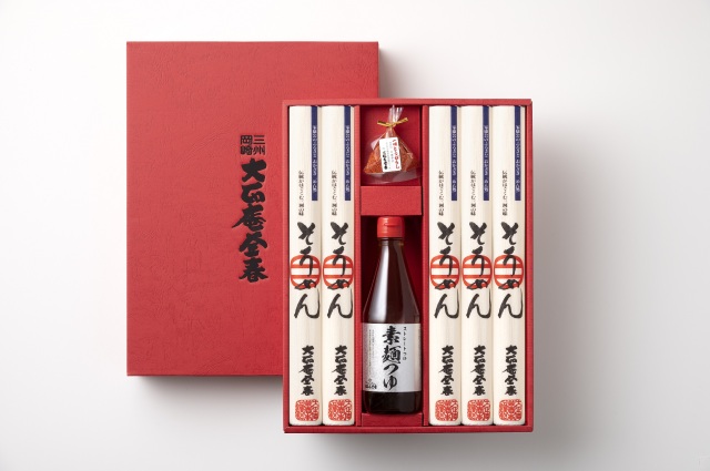 乾麺：そうめん　５本入り、素麺つゆストレート、一味付き