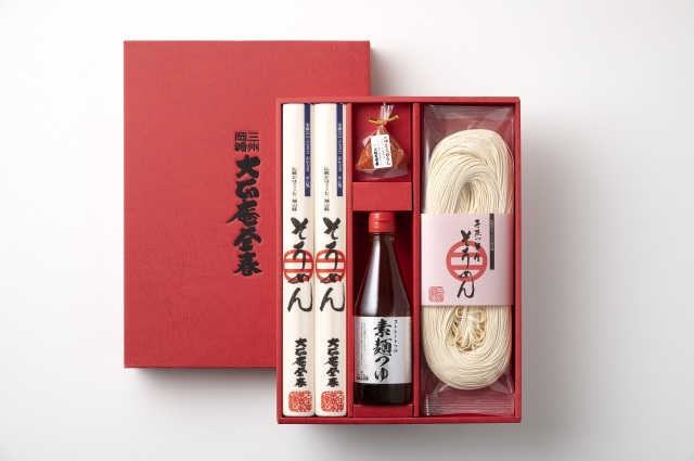 乾麺：半生そうめん　1本入り、そうめん　2本入り　素麺つゆストレート、一味付き