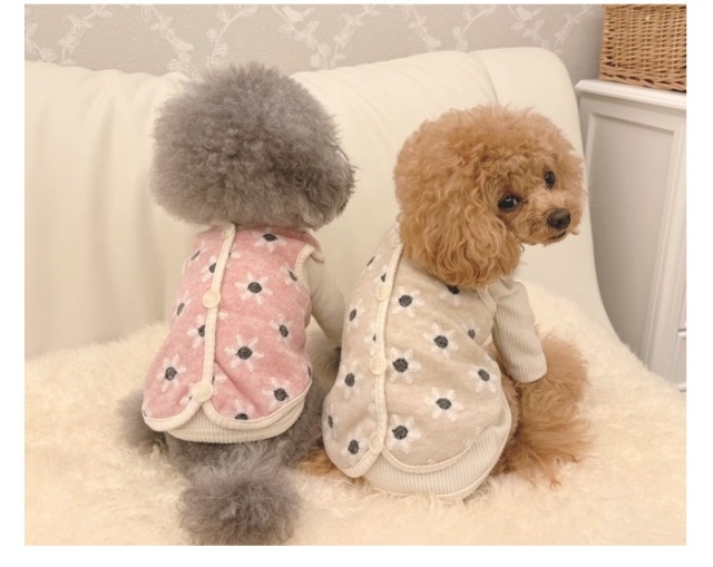 ムチャチャ　犬　花柄　ベスト ステッチフラワーベスト 可愛い小型犬の洋服通販 鎌倉ドッグ