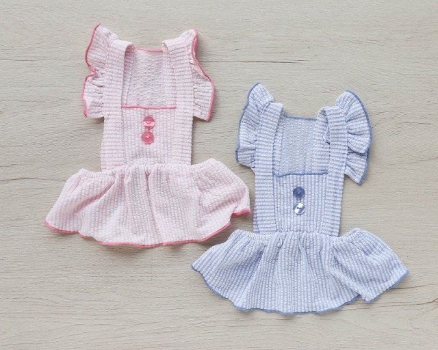 No.44ハンドメイド犬服 スノードットのフリルバルーンワンピース