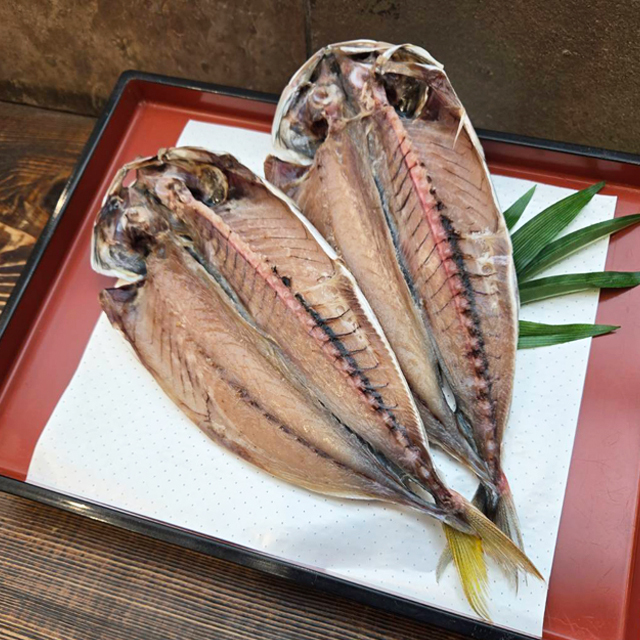 あかぜむろあじ