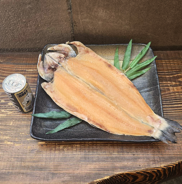 熱海サーモン1本開き