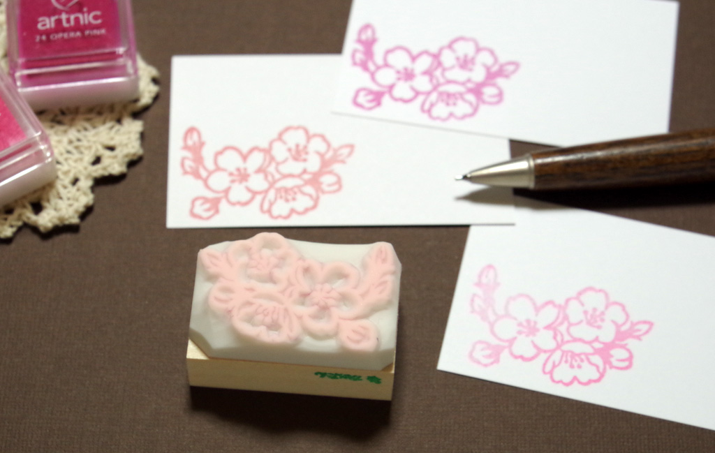 ソメイヨシノ桜の房の消しゴムはんこ 持ち手つき