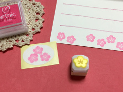 ミニ梅の消しゴムはんこ