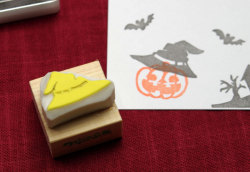 消しゴムはんこ No.277 ハロウィン⑮ 魔女 消しゴムはんこ No.277 ハロウィン⑮ 魔女