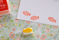 消しゴムはんこNo.90  ちびくまの魚つり 消しゴムはんこNo.90 ちびくまの魚つり