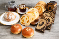 「ご褒美パンBOX」7月セット（冷凍）