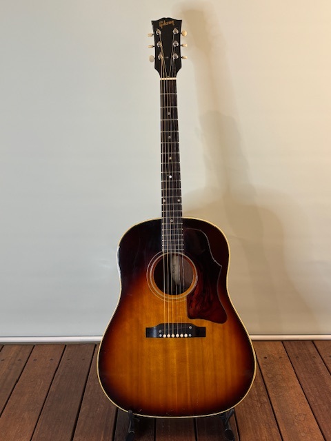 Gibson J-45 (1967')