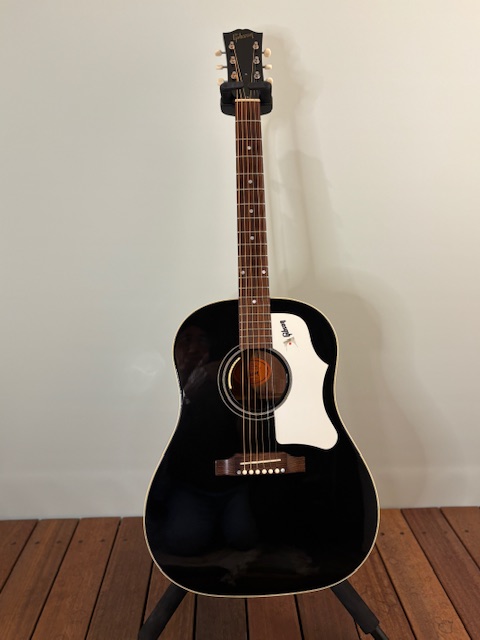 GIBSON J-45 カスタムショップ (2012') Ebony Blac かんだ！