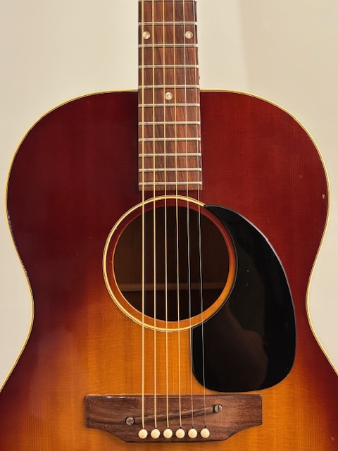 GIBSON B-25 #921016 (1968') かんだ！