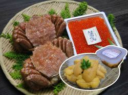 毛がにとむらさきうに・いくらセット
