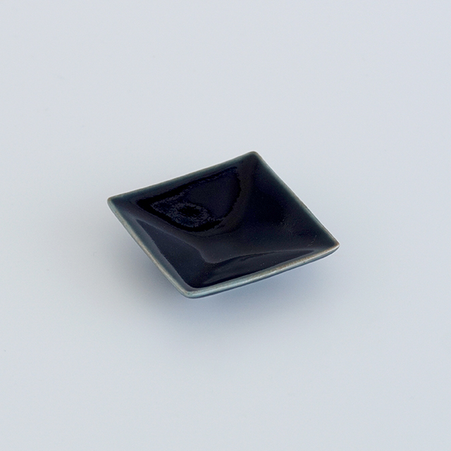 和食器通販　有田焼　窯元　金善窯　角皿　豆皿　丸皿　プレート　珍味　お手塩皿　小皿　│株式会社金善製陶所