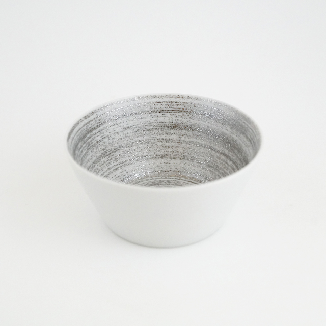 有田焼　和食器　金善　金善窯　金善製陶所　かねぜん　うつわ　器　小鉢　ボウル　鉢　