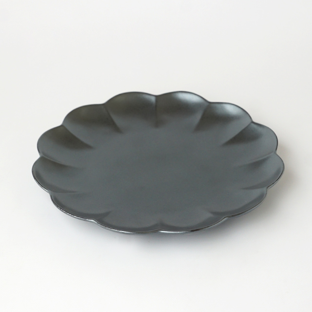 菊割皿 23cm 金善窯 金善製陶所 有田焼