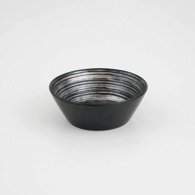 有田焼　和食器　金善　金善窯　金善製陶所　かねぜん　うつわ　器　小鉢　ボウル　鉢　