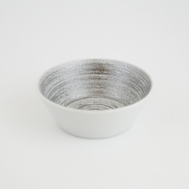 有田焼　和食器　金善　金善窯　金善製陶所　かねぜん　うつわ　器　小鉢　ボウル　鉢　