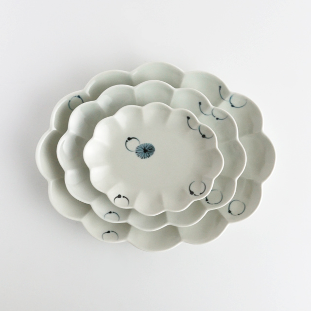 楕円菊割皿 金善製陶所 金善窯 有田焼
