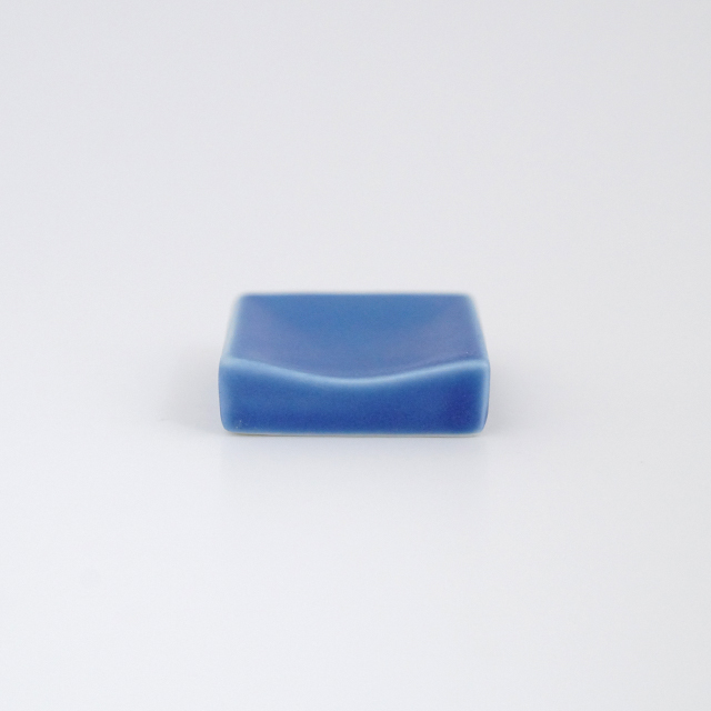 有田焼　和食器　うつわ　器　金善窯　金善製陶所　箸置　レスト　カトラリースタンド